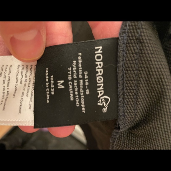 Norrona Mens Falketind Windstopper Hybrid Soft Shell Jacket Medium M Caviar EUC - Picture 6 of 9